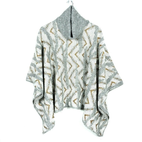 Sita Murt Womens Sweater One Size Geometric White Gray Gold Metallic Knit Poncho - Picture 1 of 7
